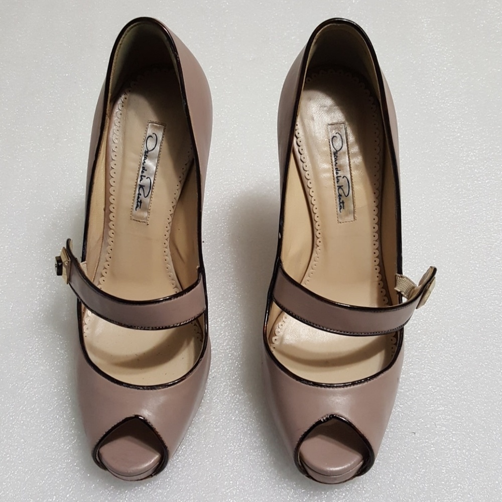 🎈OSCAR DE LA RENTA🎈 peep toe high heels size 37